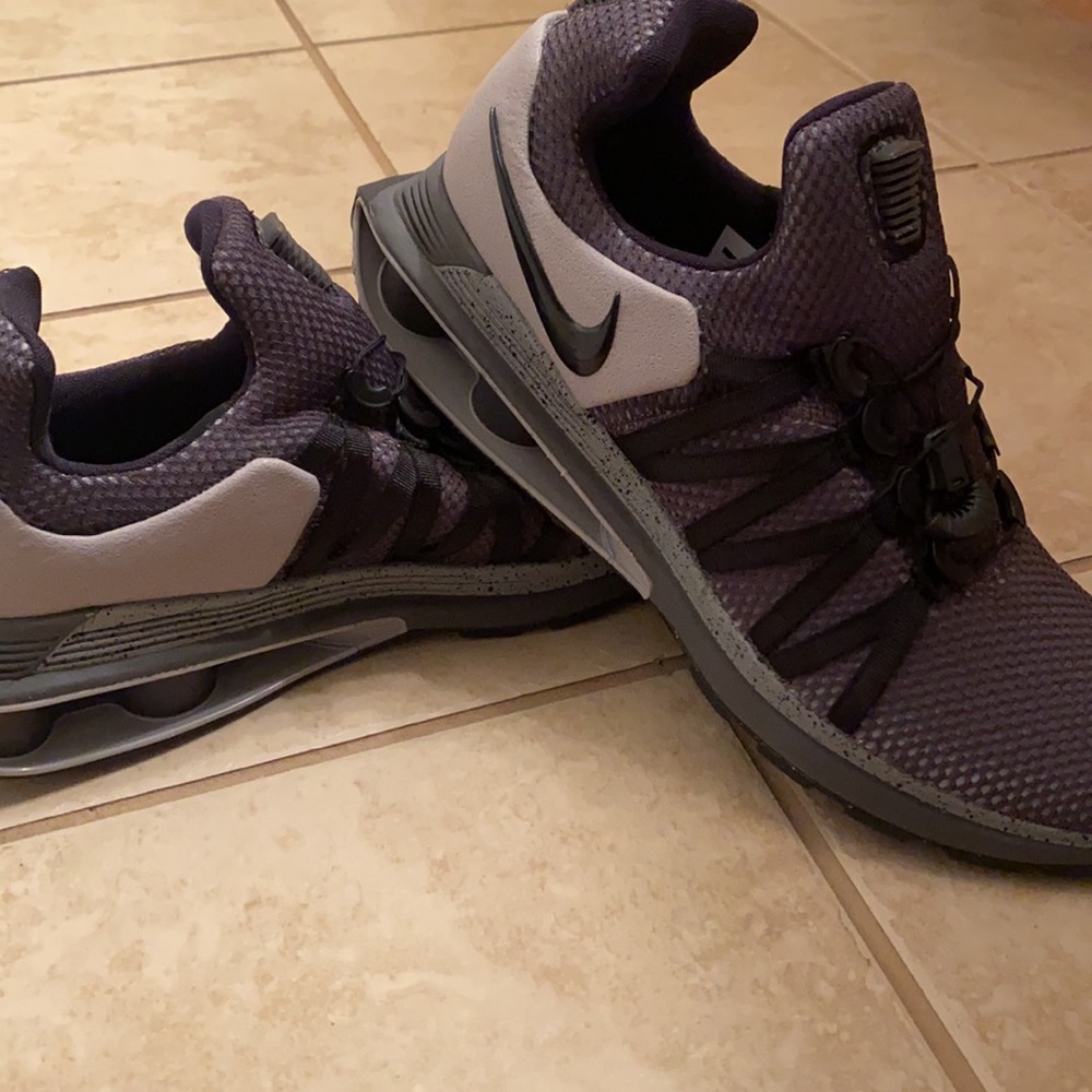 Mens shoes